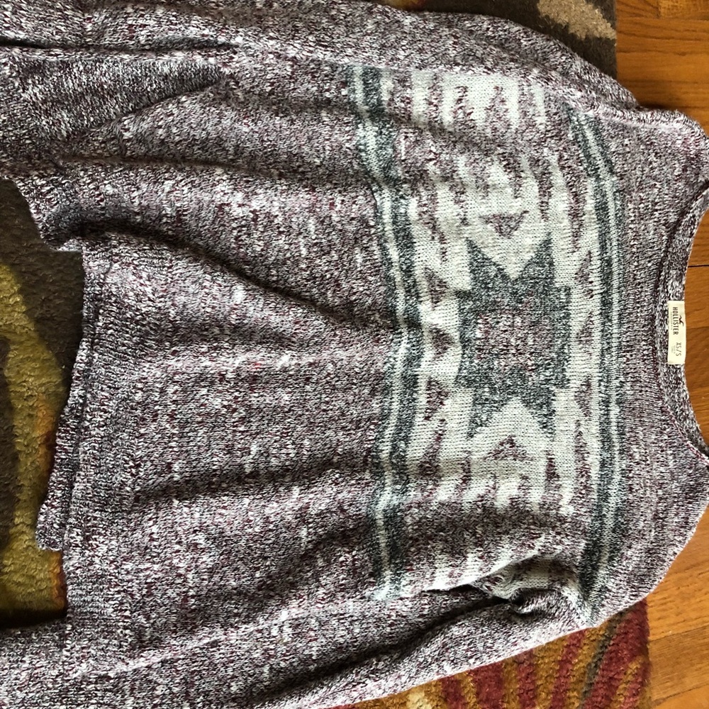 Hollister sweater